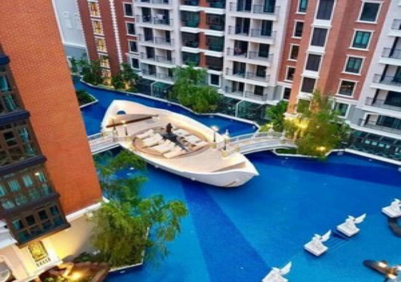 Espana Hotel Jomtien Resort Bagian luar foto