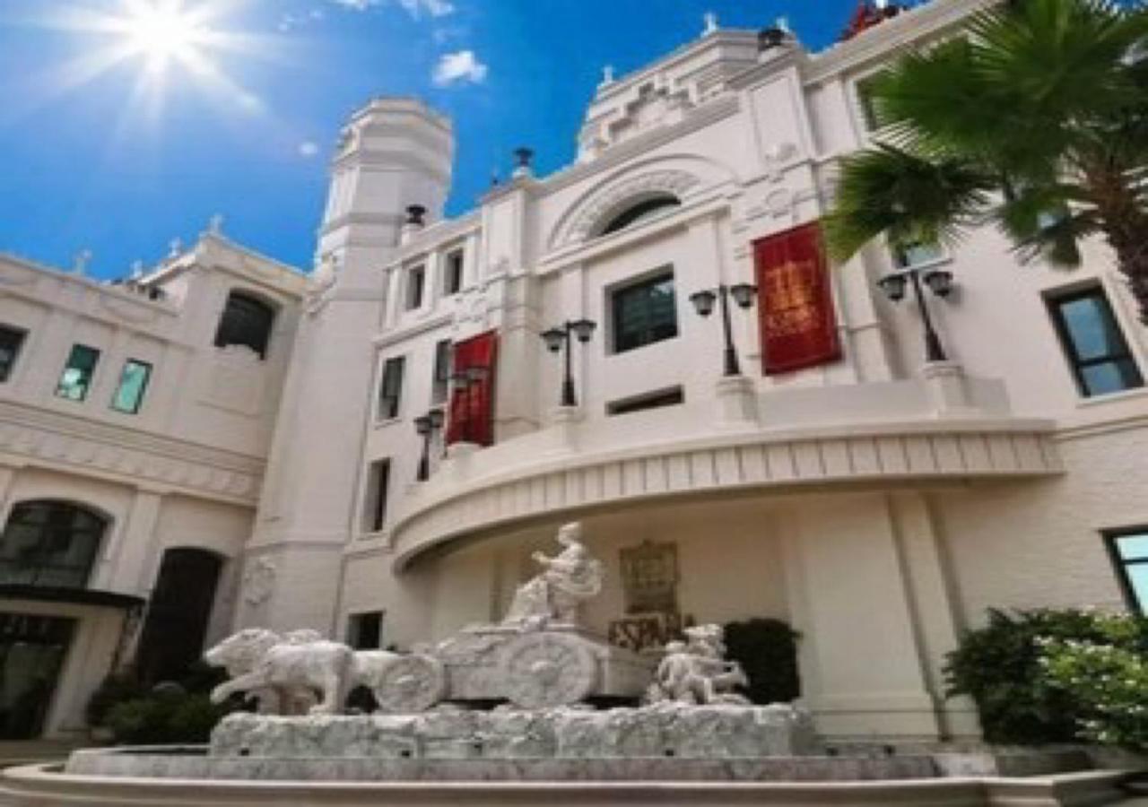 Espana Hotel Jomtien Resort Bagian luar foto